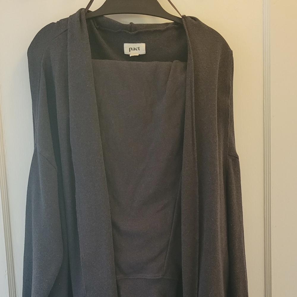 Pact Airplane Charcoal Open Cardigan And Pants Set